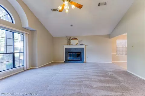 9504 Shadow Branch Ln, Fort Smith, AR 72903 photo 4
