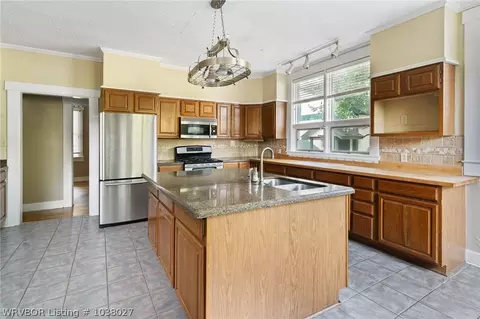 145 Lecta Ave, Fort Smith, AR 72901 photo 8