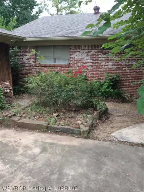 6821 S V St, Fort Smith, AR 72903 photo 2