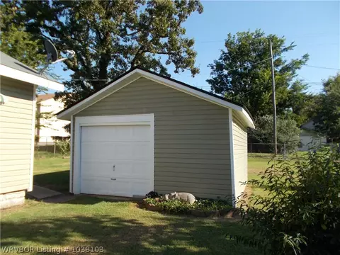 1720 S V St, Fort Smith, AR 72901 photo 8