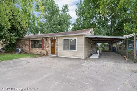 2402 Savannah St, Fort Smith, AR 72901 photo 1