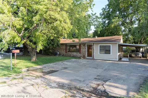 2402 Savannah St, Fort Smith, AR 72901 photo 23