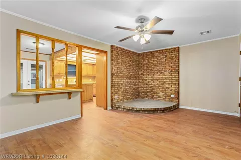 2402 Savannah St, Fort Smith, AR 72901 photo 4