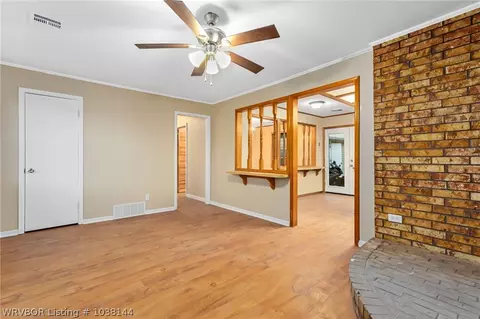 2402 Savannah St, Fort Smith, AR 72901 photo 6