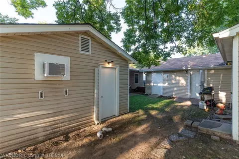 2402 Savannah St, Fort Smith, AR 72901 photo 38