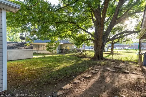 2402 Savannah St, Fort Smith, AR 72901 photo 35