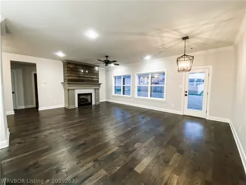 2725 Turtle Creek Dr, Lavaca, AR 72941 photo 3