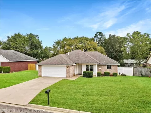 1012 L St, Barling, AR 72923 photo 1