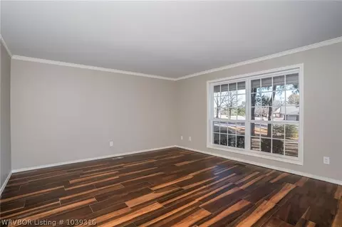 10716 Hunters Point Rd, Fort Smith, AR 72903 photo 4