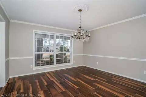 10716 Hunters Point Rd, Fort Smith, AR 72903 photo 5