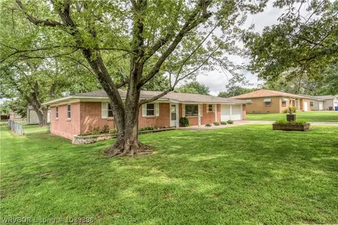 801 Hillside Dr, Fort Smith, AR 72908 photo 4
