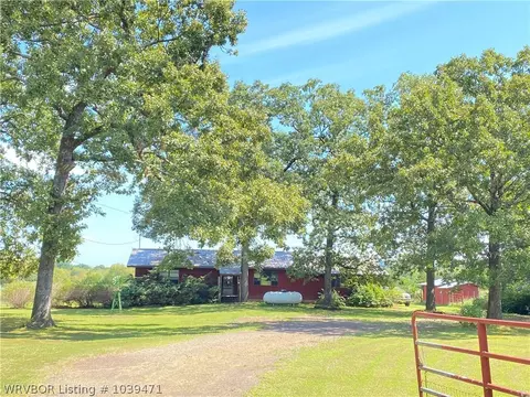 4808 Douglas Rd, Hartford, AR 72938 photo 2
