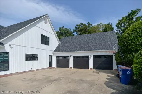 9209 Canopy Oaks Dr, Fort Smith, AR 72903 photo 5
