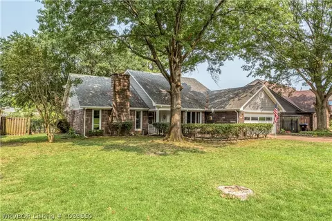 8909 Canterbury, Fort Smith, AR 72903 photo 3