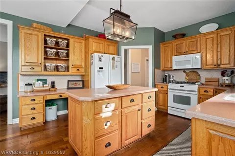 10708 Saint Michael Ct, Fort Smith, AR 72908 photo 8