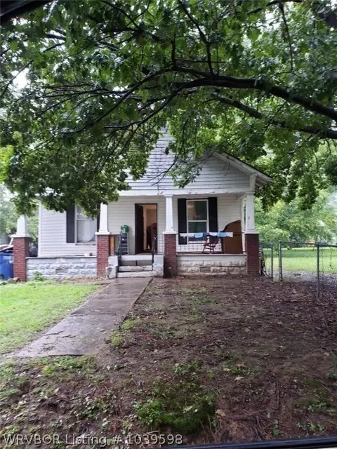 3607 N 49th St, Fort Smith, AR 72904 photo 1
