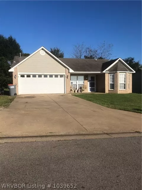 1427 Eastgate Cir, Greenwood, AR 72936 photo 1