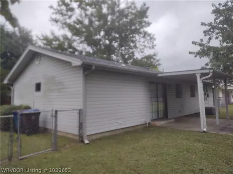 8224 Colony Ln, Fort Smith, AR 72908 photo 4