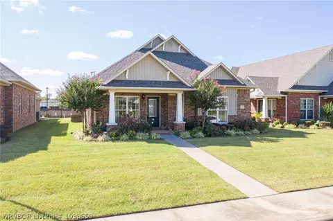 14 Stonegate Ct, Fort Smith, AR 72916 photo 4