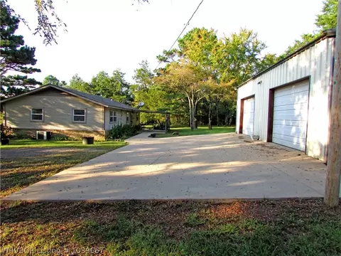 5207 Bowers Loop, Hackett, AR 72937 photo 4