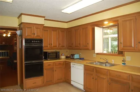 2701 Dallas Ct, Fort Smith, AR 72901 photo 15