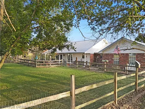 609 Utah Ranch Rd, Lavaca, AR 72941 photo 1