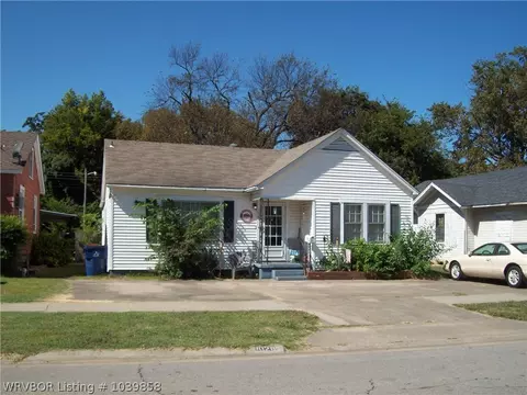 1020 S 20 St, Fort Smith, AR 72901 photo 1