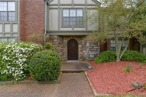 1512 Oak Knolls Cir, Fort Smith, AR 72903 photo 4