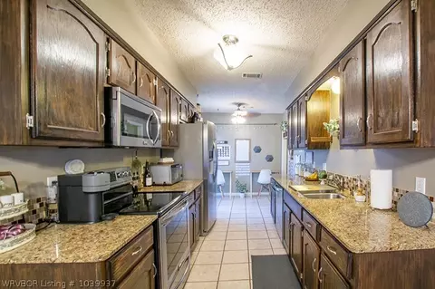 3309 Caitlin Ct, Fort Smith, AR 72908 photo 9