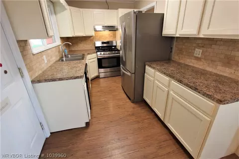 1901 S Vicksburg St, Fort Smith, AR 72901 photo 9