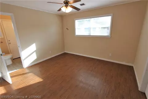 1901 S Vicksburg St, Fort Smith, AR 72901 photo 13