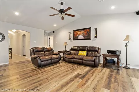 7719 Parkview Dr, Fort Smith, AR 72916 photo 3