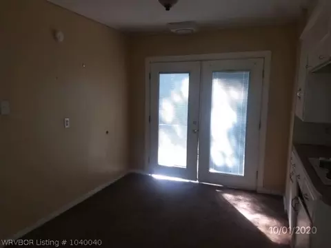 19 Nixon Rd, Lavaca, AR 72941 photo 2