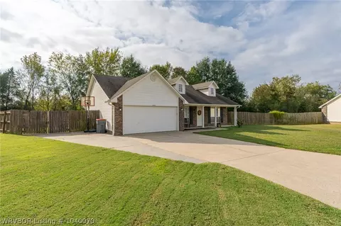 1485 Eastgate Cir, Greenwood, AR 72936 photo 2