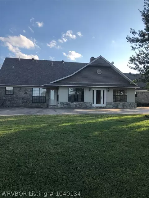 699 Monte Dr, Spiro, OK 74959 photo 2