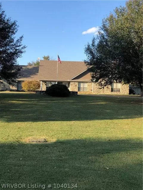 699 Monte Dr, Spiro, OK 74959 photo 1