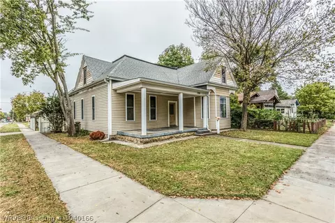 1101 13th St, Fort Smith, AR 72901 photo 3