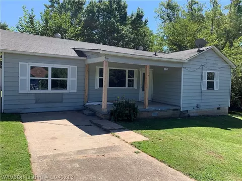 7813 Joseph St, Fort Smith, AR 72908 photo 1