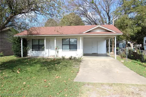 120 E Walnut St, Alma, AR 72921 photo 1