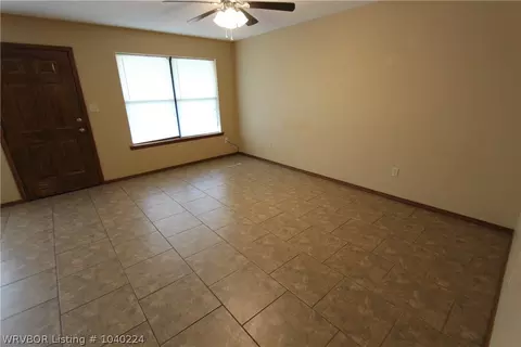 120 E Walnut St, Alma, AR 72921 photo 3