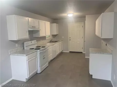 2422 High St, Fort Smith, AR 72904 photo 3