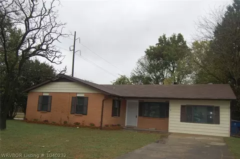 9016 S Gary St, Fort Smith, AR 72903 photo 1
