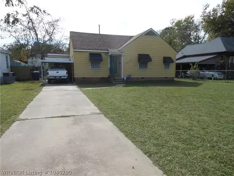 3916 Morris Dr, Fort Smith, AR 72904 photo 2
