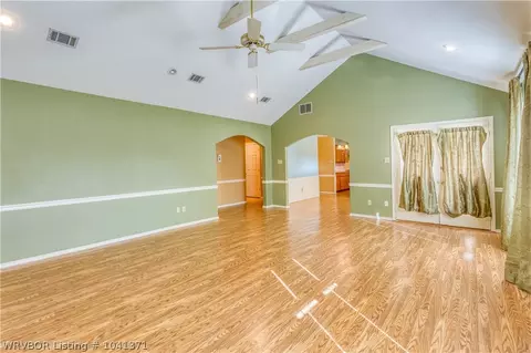 9200 Rosewood Dr, Fort Smith, AR 72903 photo 4