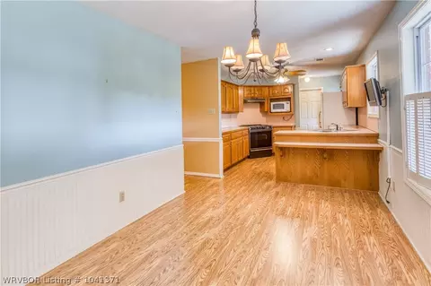 9200 Rosewood Dr, Fort Smith, AR 72903 photo 6