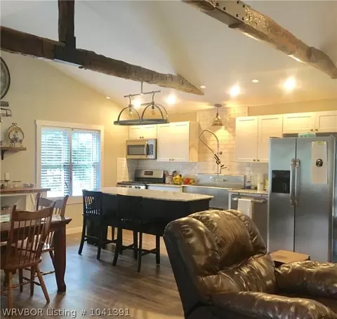 3604 Lilly Ln, Charleston, AR 72933 photo 3