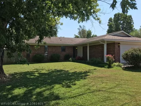 314 N 27th St, Ozark, AR 72949 photo 1