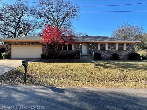 205 N 40th St, Fort Smith, AR 72903 photo 1
