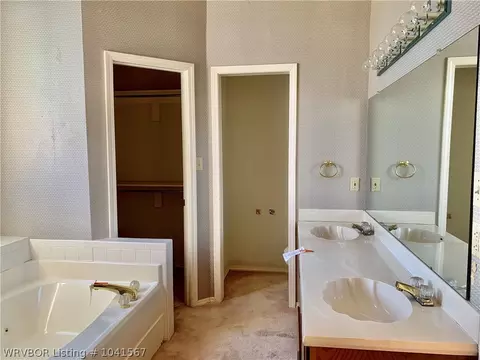 2601 Canterbury Cir, Fort Smith, AR 72903 photo 12