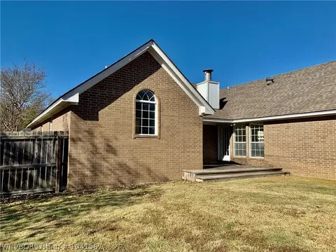 2601 Canterbury Cir, Fort Smith, AR 72903 photo 16